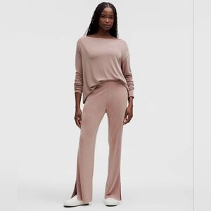 COPY 🍋 Lululemon Drapey Softstreme Flared Pant Twilight Rose Size Medium